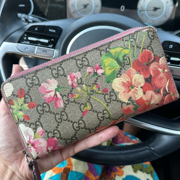 Gucci floral long wallet monogram - Picture 1 of 7